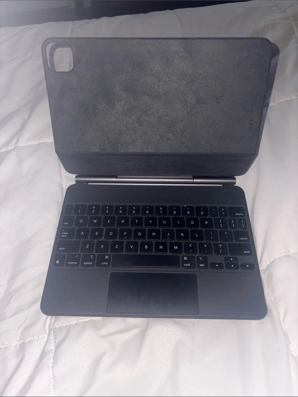 Apple Magic Keyboard Folio for iPad in Space Gray